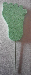 baby-feet-poly--stick-15cm-green